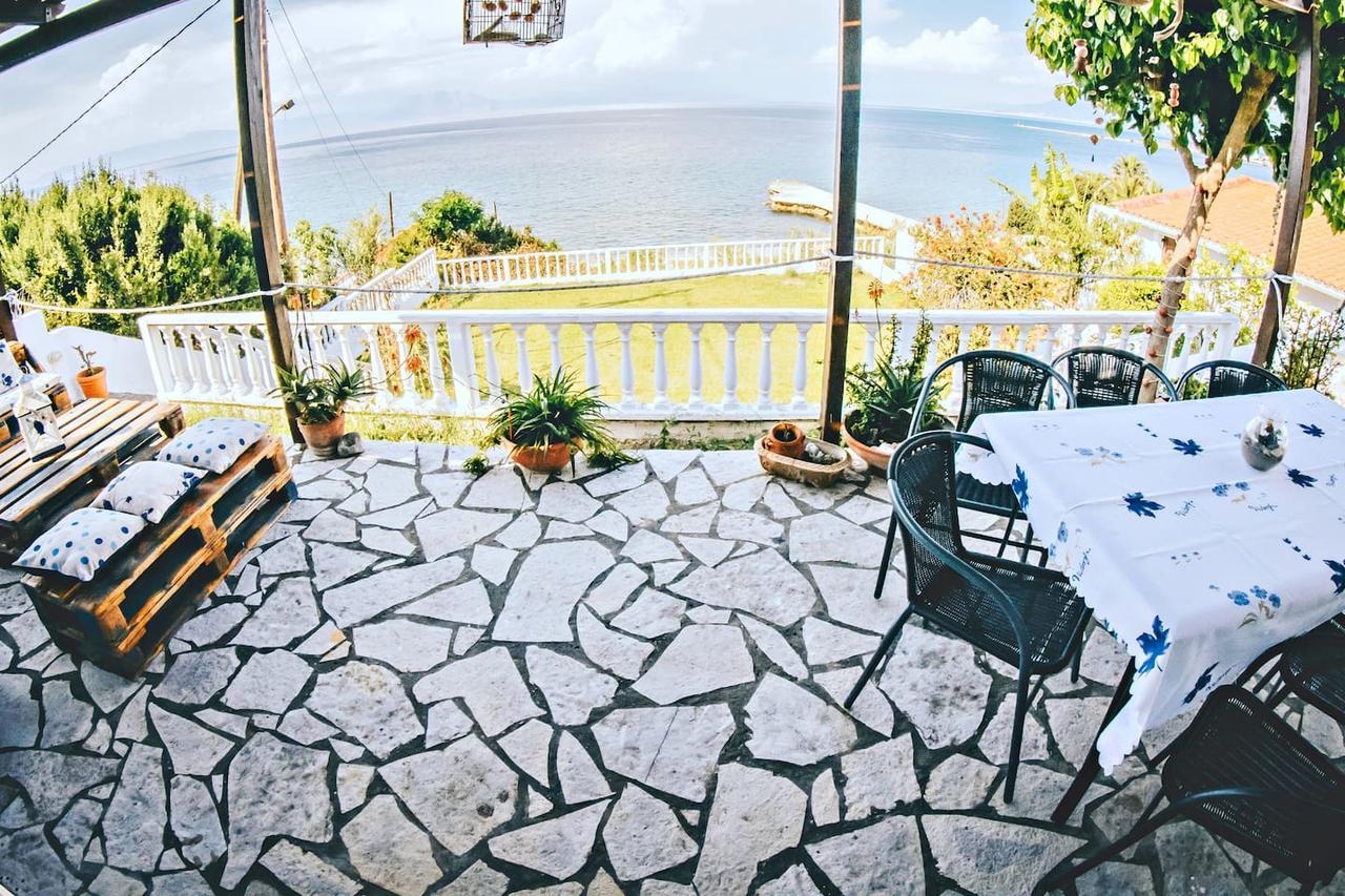 Villa Galanis By The Sea نيفوريكا المظهر الخارجي الصورة