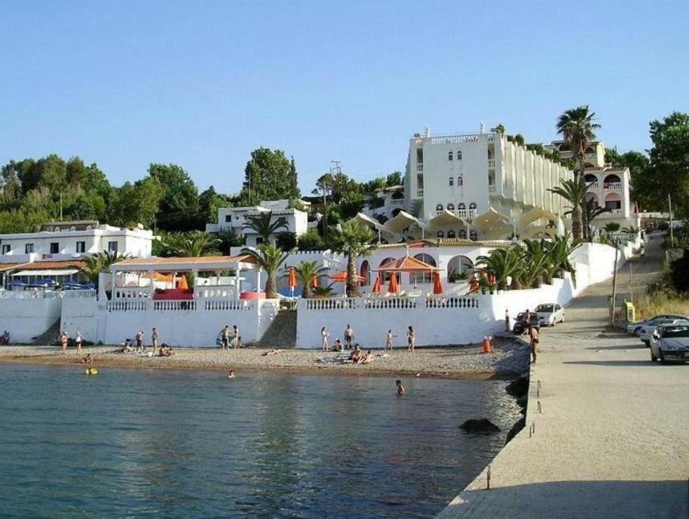 Villa Galanis By The Sea نيفوريكا المظهر الخارجي الصورة